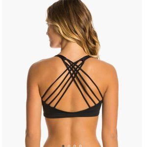 Onzie Chic Yoga Sports Bra | Red | sz M/L